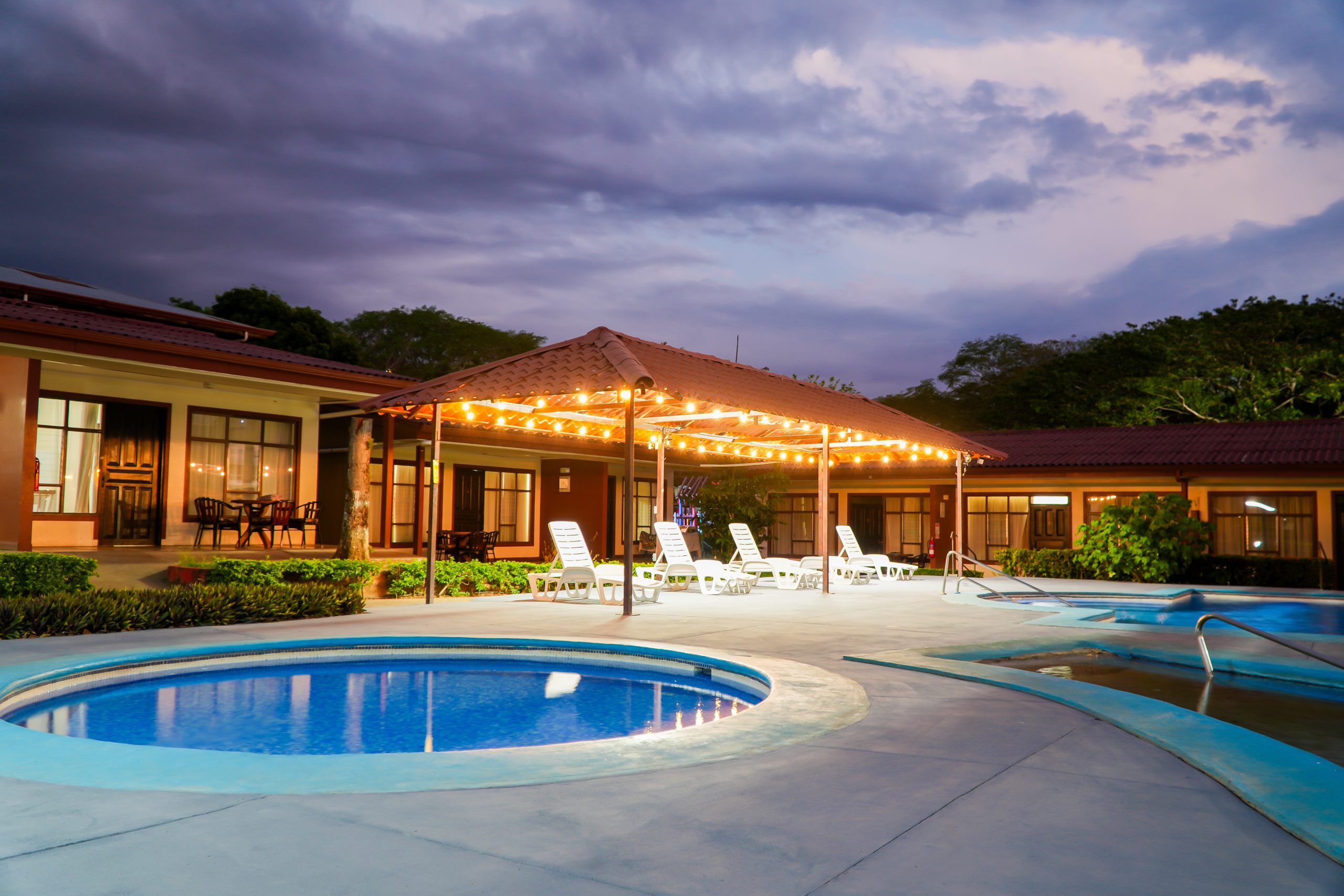 3665387fa397d3215a05efaaf85ecb9d